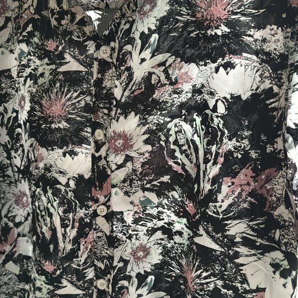 Amnesia Casual Bottom Down Shirt for Men sz Large, Hawaiian style - Picture 7 of 9